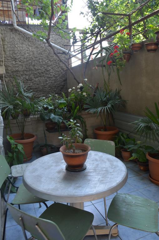 Alex'S Cosy Guesthouse Tbilisi Rom bilde